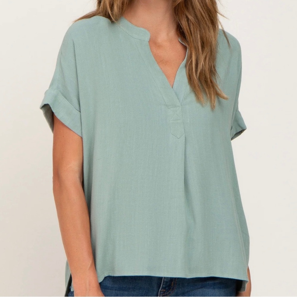 Sage green split hen cuffed short sleeve linen blend v neck pullover top